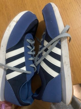 Scarpe uomo Adidas blu e bianche