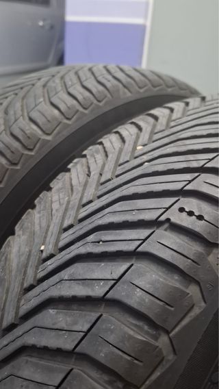 Michelin CrossClimate 235/65 R17