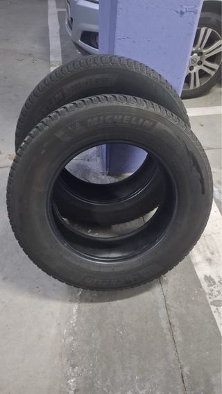Michelin CrossClimate 235/65 R17