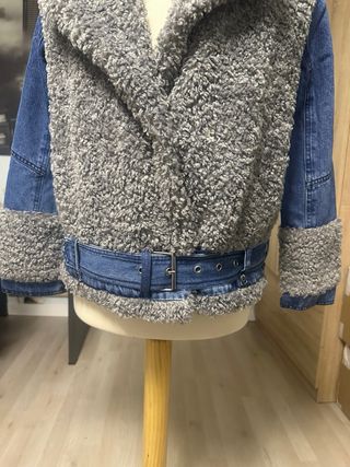 Chaqueta vaquera con borrego