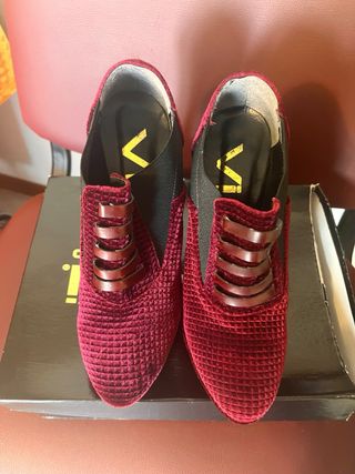 Scarpe eleganti con tacco in velluto