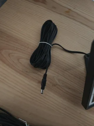 Placa solar con cable