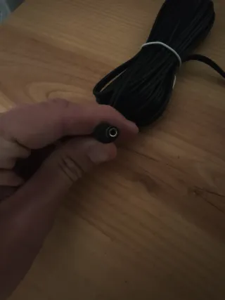 Placa solar con cable