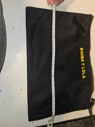 Bolso de mano BIMBA Y LOLA negro