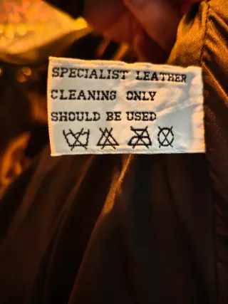 Chaqueta motera de cuero Talla 50