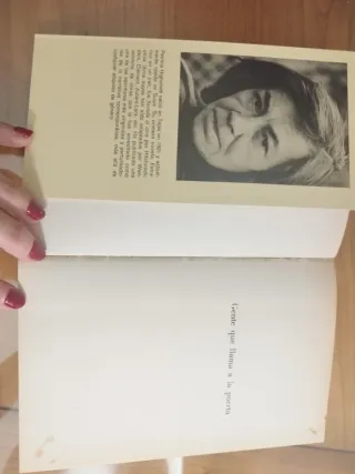 Gente que llama a la puerta