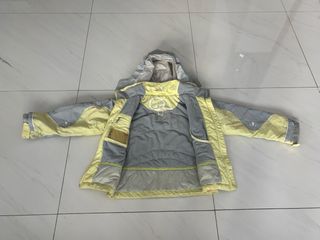 Chaqueta+pantalones+guantes esquí niña 8-10 años