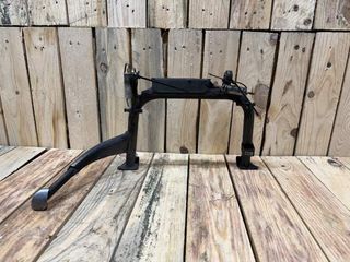 CABALLETE CENTRAL HONDA SH125 2008