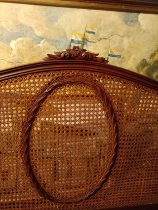 Cabecero Vintage de Madera Maciza con Ratán.