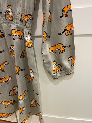 Vestido Benetton niña/mujer estampado tigre