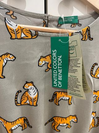 Vestido Benetton niña/mujer estampado tigre