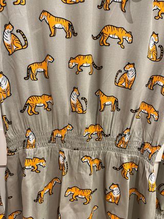 Vestido Benetton niña/mujer estampado tigre