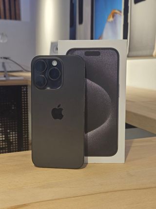 IPHONE 15 PRO 128GB NERO 100% BATTERIA