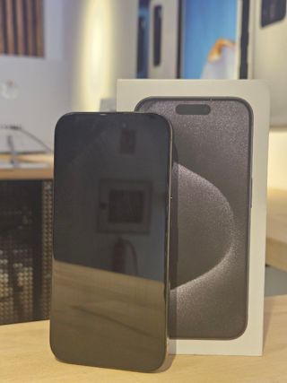 IPHONE 15 PRO 128GB NERO 100% BATTERIA