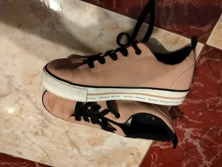 Deportivas Minnie Talla 36/37