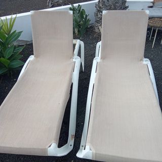 2 Hamacas/Tumbonas Beige y Blancas