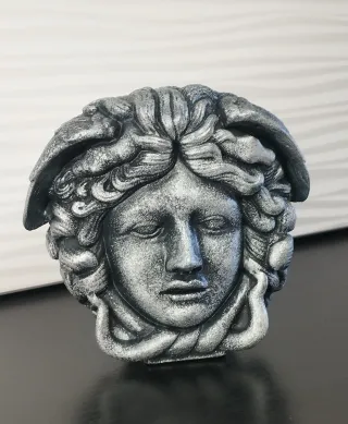 Testa di Medusa Design