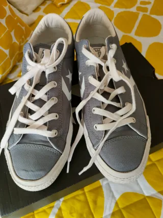 Converse grises talla 42.5