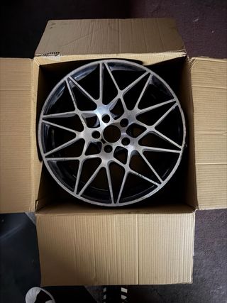 Llantas tipo bmw M4 5x120