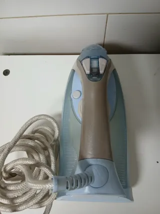 Plancha Philips Azul y Blanca