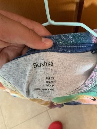 Camiseta Bershka Talla XS Multicolor