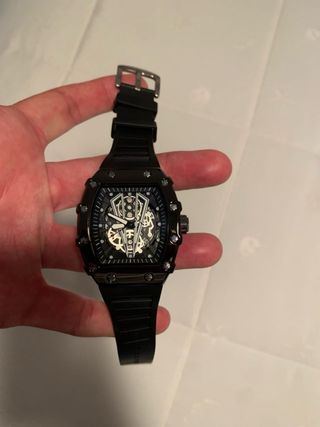 Reloj deportivo negro hombre