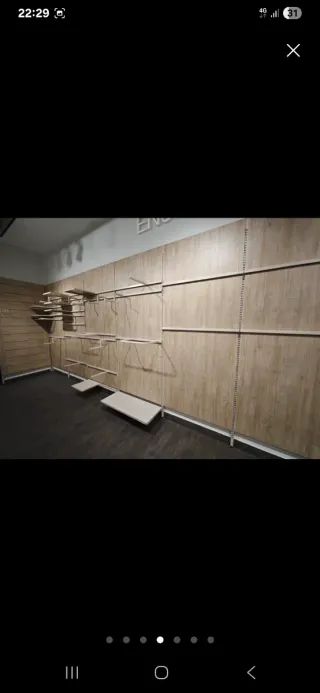 Estantería modular tienda ropa