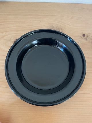 2 piatti in metallo smaltato