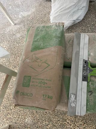 33 Sacos de Yeso Longips Placo 17 kg