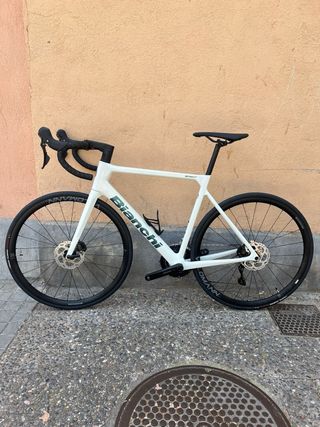 Bianchi Sprint 105 Disc 2025
