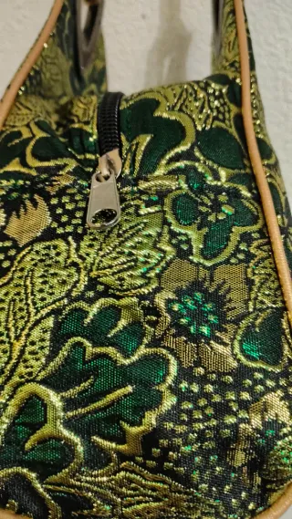 Bolso de fiesta tipo clutch verde