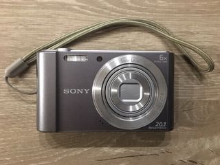 Cámara Digital Sony Cyber-shot DSC-W810