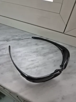 Occhiali sportivi neri