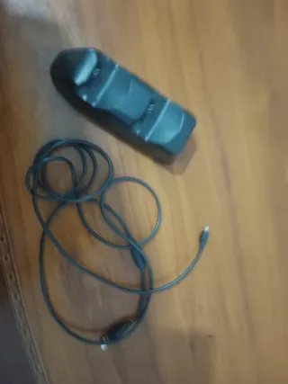 Consola PS4 Pro Nera + 5 Giochi