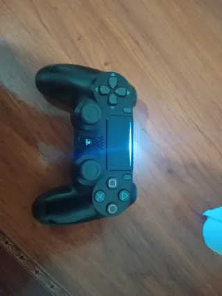 Consola PS4 Pro Nera + 5 Giochi