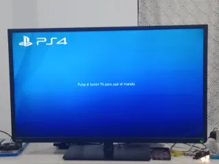 Consola PS4 Pro Nera + 5 Giochi