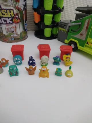 Juguetes The Trash Pack Basuritas Camiones y Figur