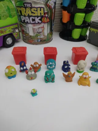 Juguetes The Trash Pack Basuritas Camiones y Figur