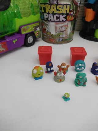 Juguetes The Trash Pack Basuritas Camiones y Figur