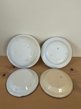 4 Piatti smaltati decorati