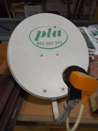 Antena parabólica