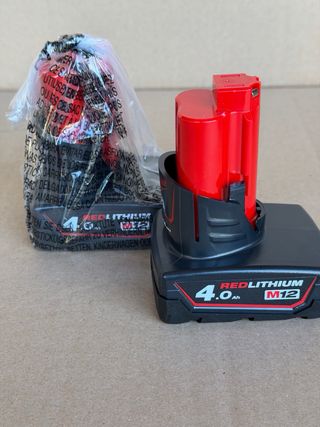 2x Batterie Milwaukee M12 4Ah REDLITHIUM