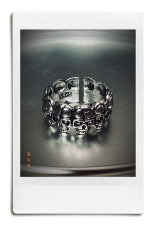 Anillo de acero ajustable diseño calaveras