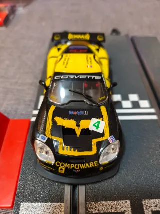 Scalextric Chevrolet Corvette C6R "Jake" 1:32