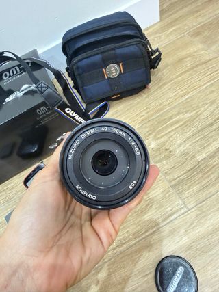 Olympus OM-D E-M10 Mark IV Cámara