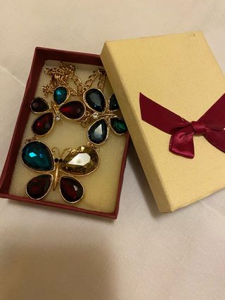 Collana bigiotteria farfalla pietre colorate