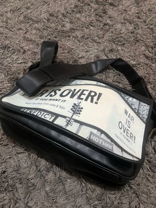 Bandolera Kothai Happy Xmas (War Is Over)