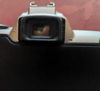 Cuerpo Nikon F65. Leer.