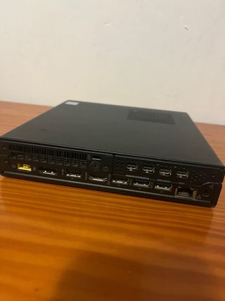 Lenovo M920x Tiny i5 8th Gen RX560 4GB