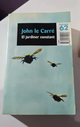 Pack de 3 llibres en català de lectura.